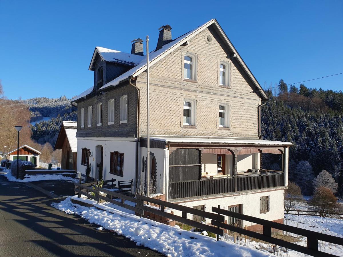 Ferienhaus Grimme - 350M2, 18 Betten - Mit Indoorspielplatz, Pool, Grosser Terrasse, Grill, Sauna, Kicker, Dart, Uvm - Ideal Fuer Familien Schmallenberg Extérieur photo