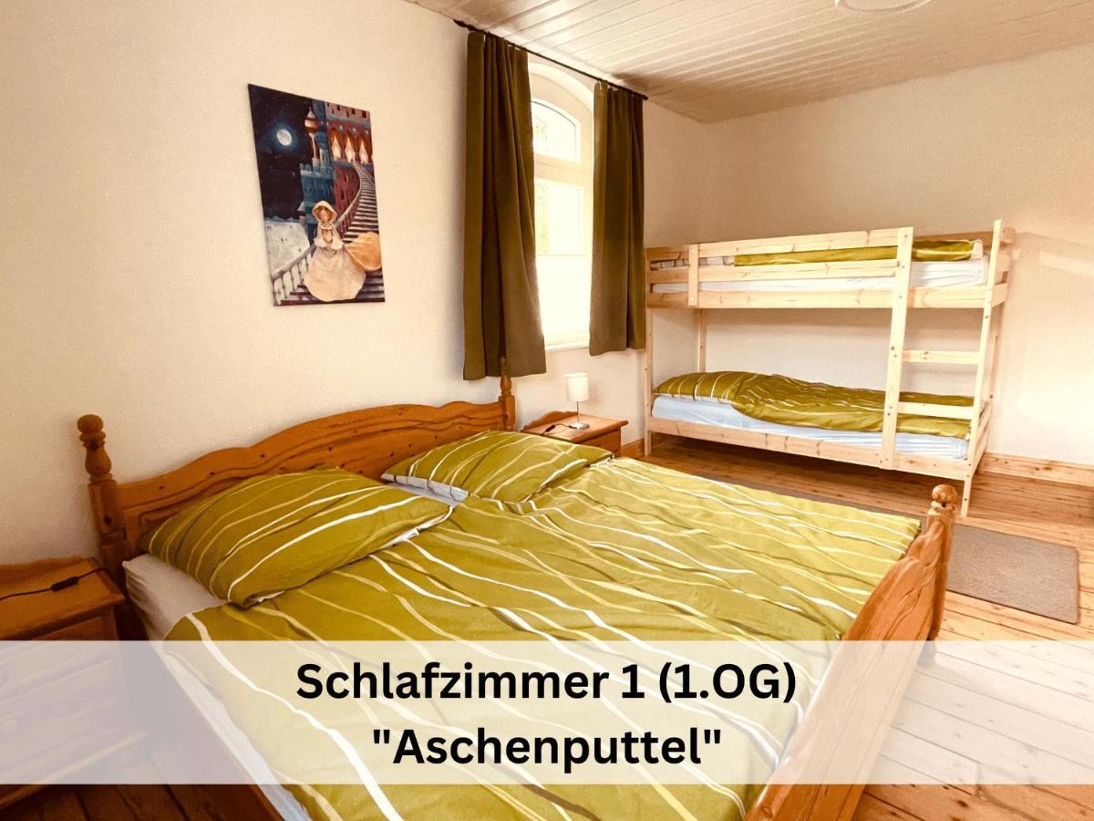 Ferienhaus Grimme - 350M2, 18 Betten - Mit Indoorspielplatz, Pool, Grosser Terrasse, Grill, Sauna, Kicker, Dart, Uvm - Ideal Fuer Familien Schmallenberg Extérieur photo